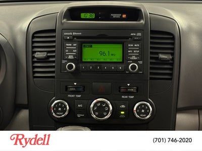 2014 Kia Sedona LX