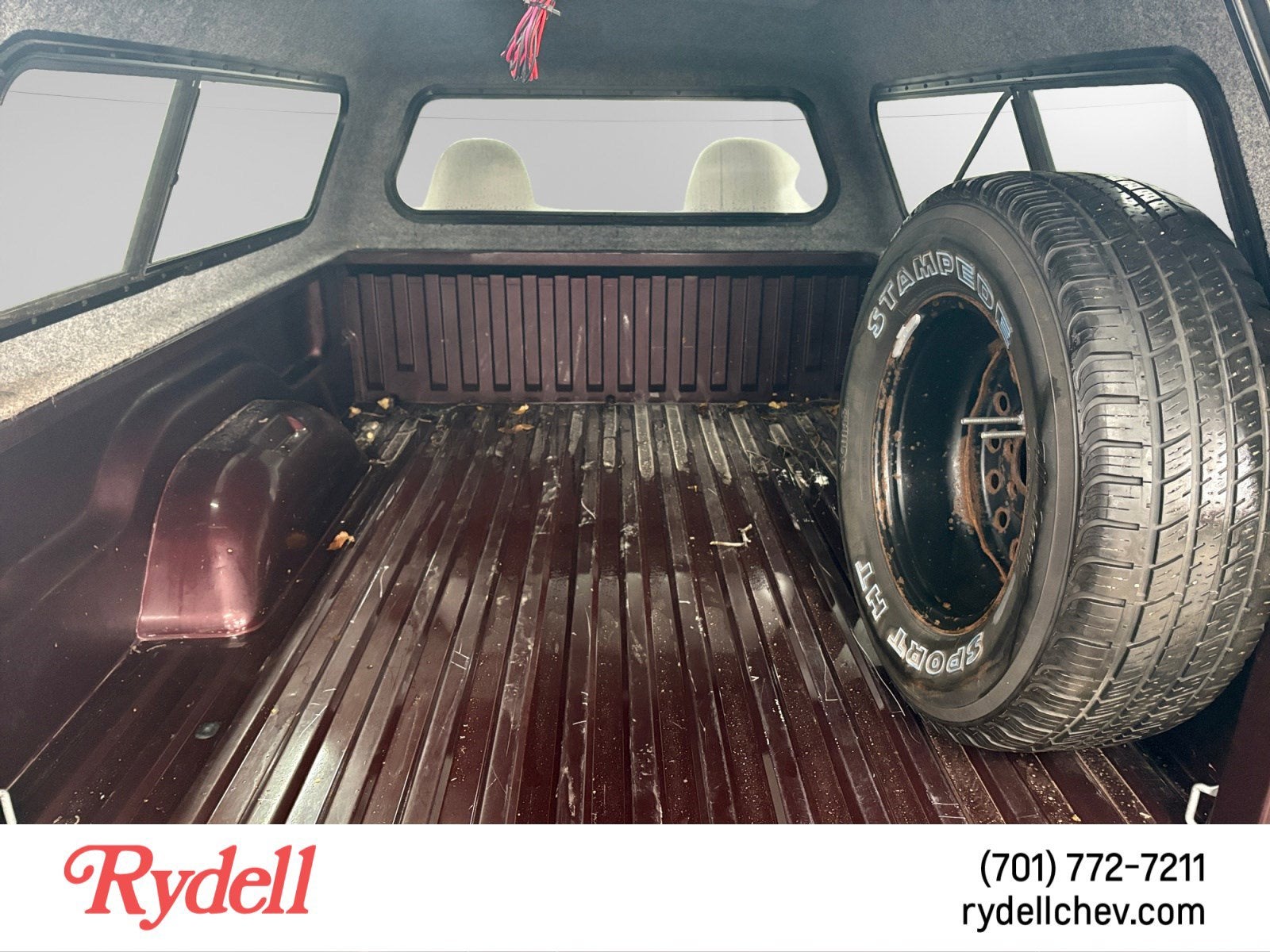 2004 Dodge Dakota Base