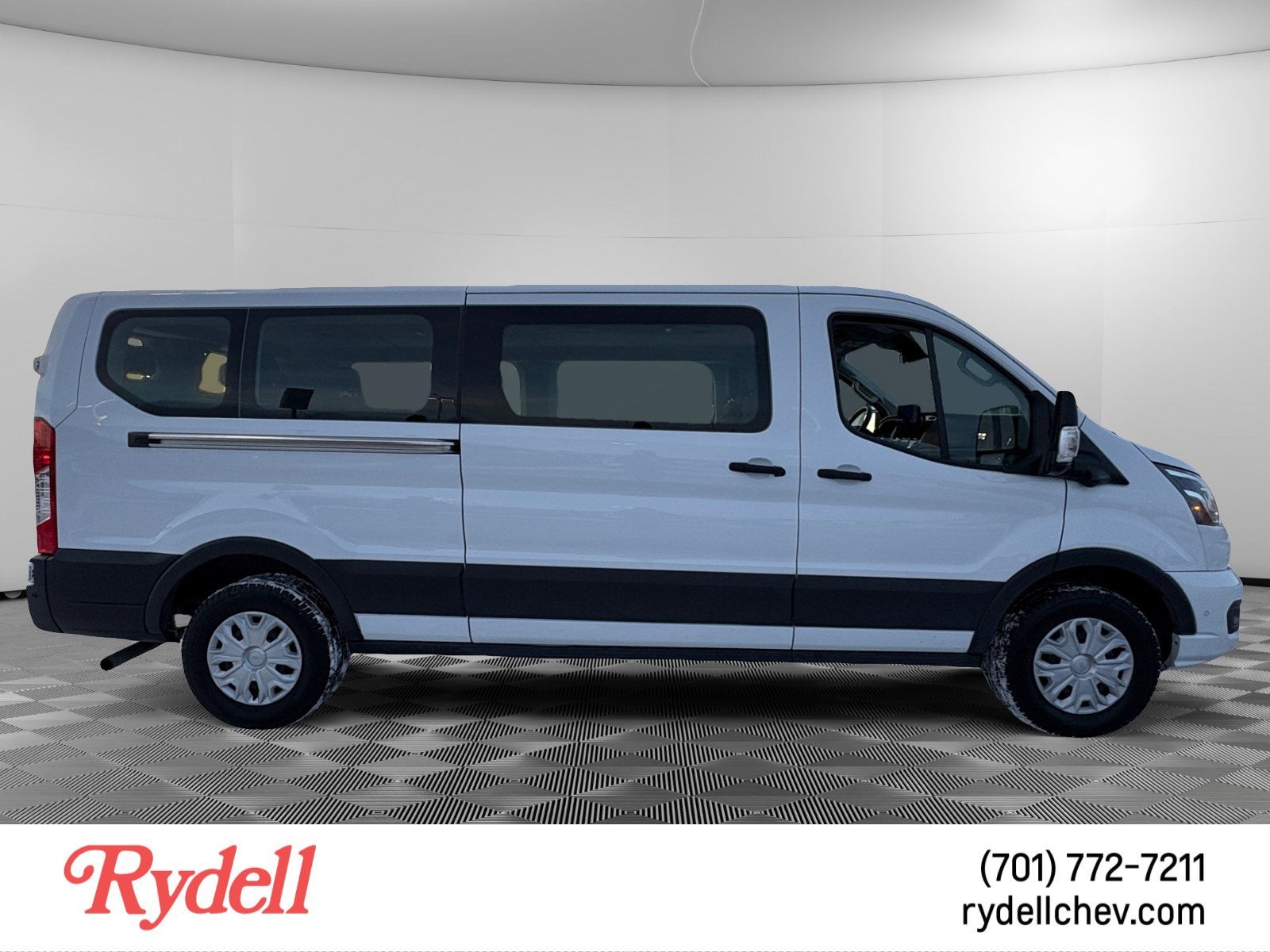 2023 Ford Transit Passenger Wagon XL