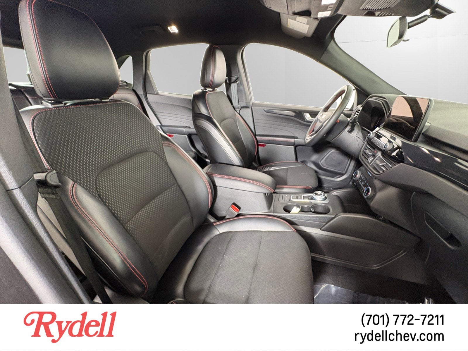 2025 Ford Escape ST-Line Select