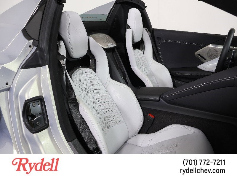 2023 Chevrolet Corvette Stingray 2LT