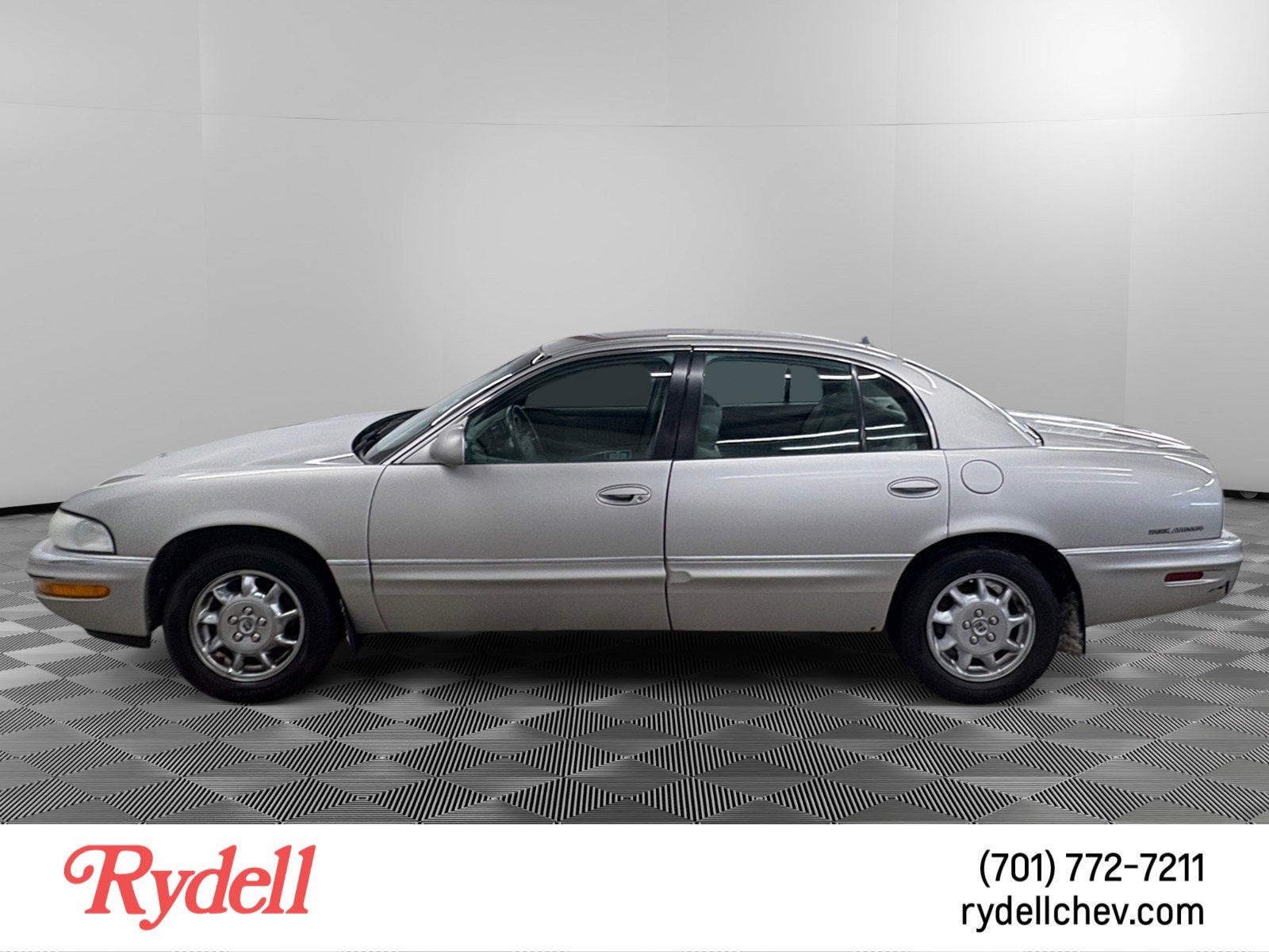 Used 2004 Buick Park Avenue Base with VIN 1G4CW54K444117109 for sale in Grand Forks, ND
