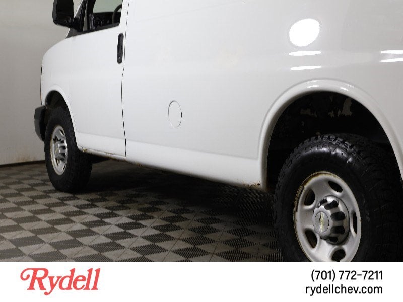 2010 Chevrolet Express Cargo 3500 BLACK