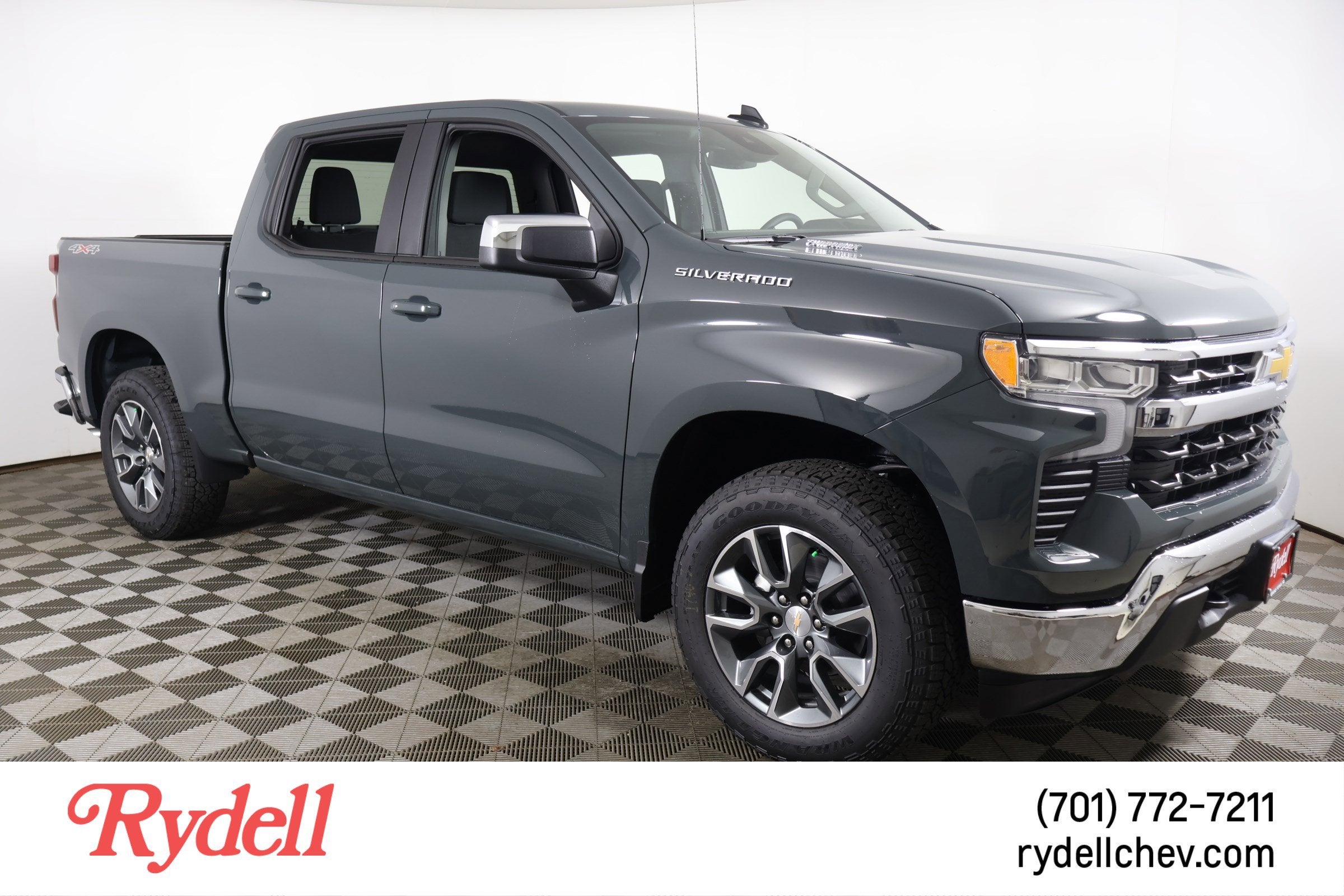 2025 Chevrolet Silverado 1500 LT (2FL)