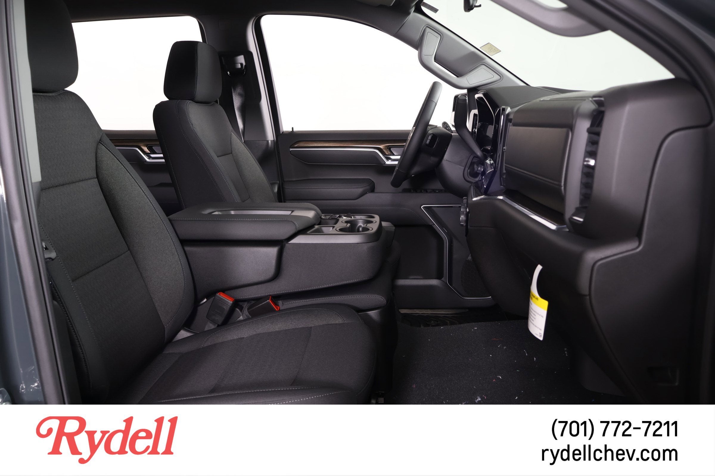 2025 Chevrolet Silverado 1500 LT (2FL)