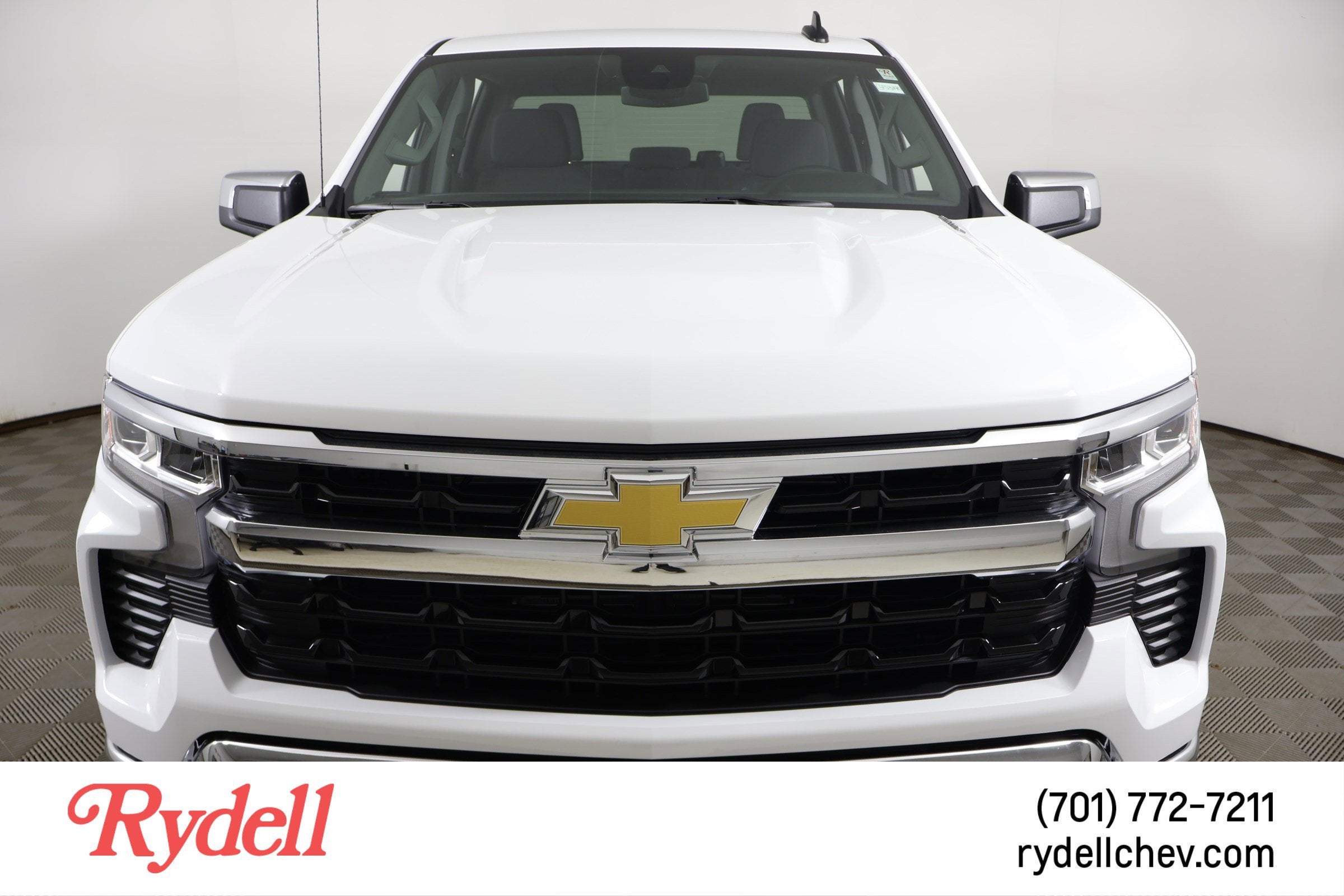 2025 Chevrolet Silverado 1500 LT (2FL)
