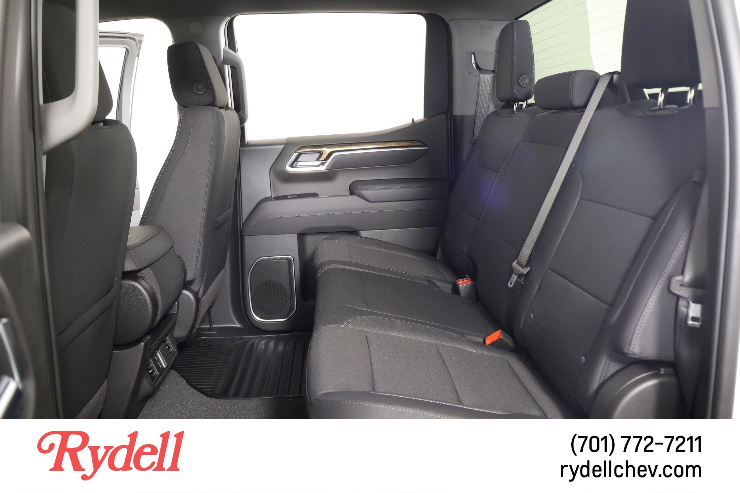 2025 Chevrolet Silverado 1500 LT (2FL)