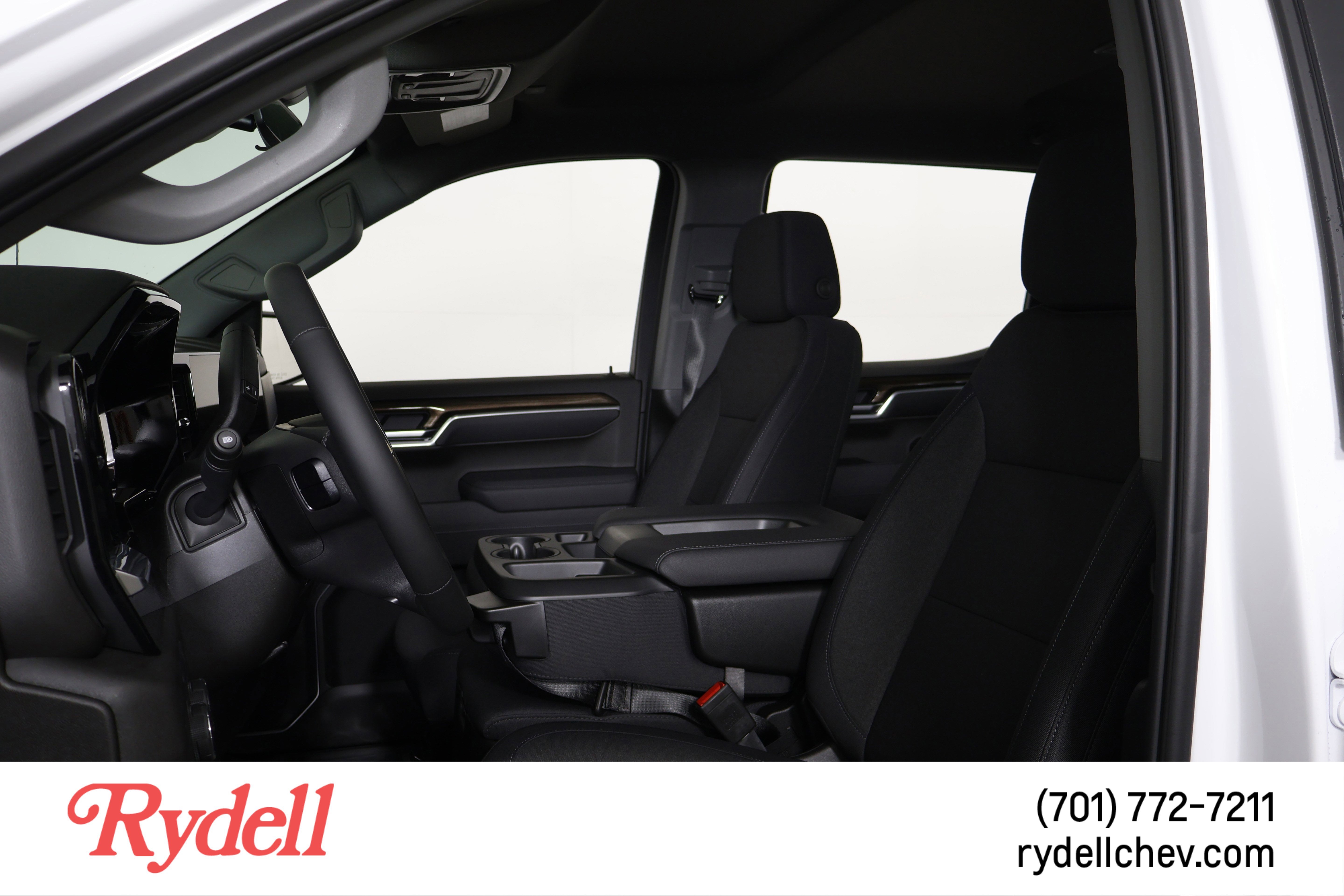 2025 Chevrolet Silverado 1500 LT (2FL)