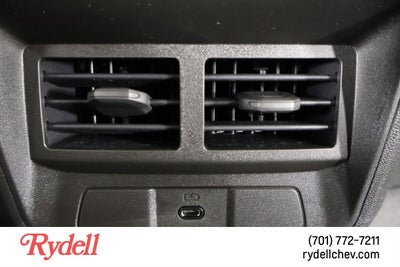 2025 Chevrolet Colorado WT/LT