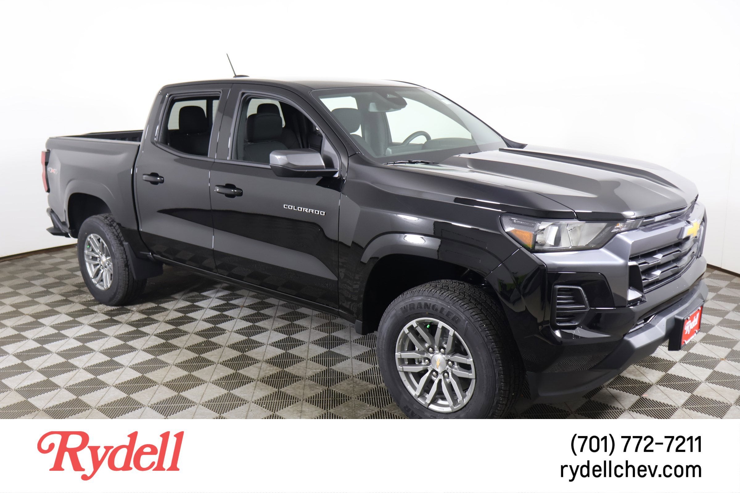 2025 Chevrolet Colorado WT/LT