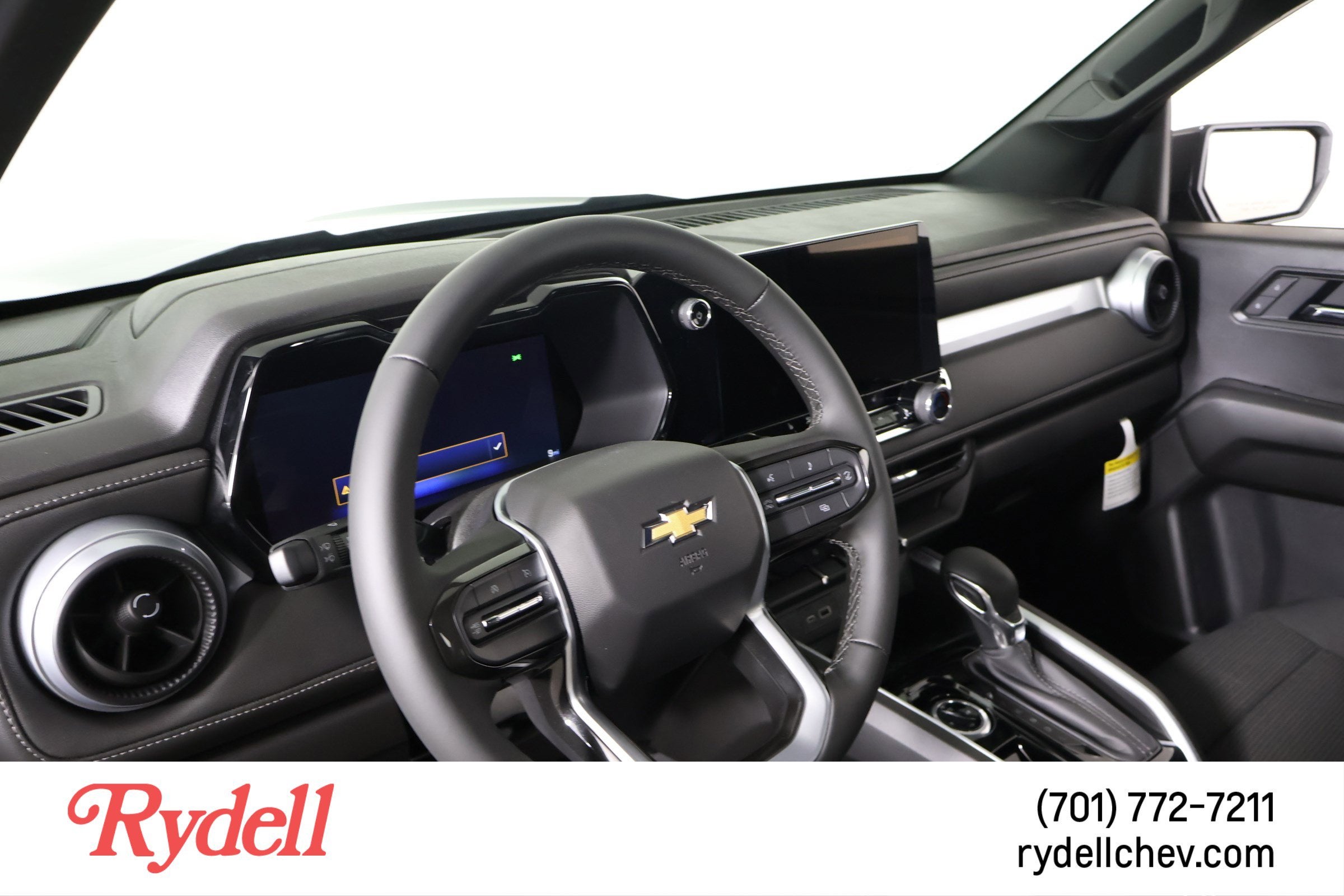 2025 Chevrolet Colorado WT/LT