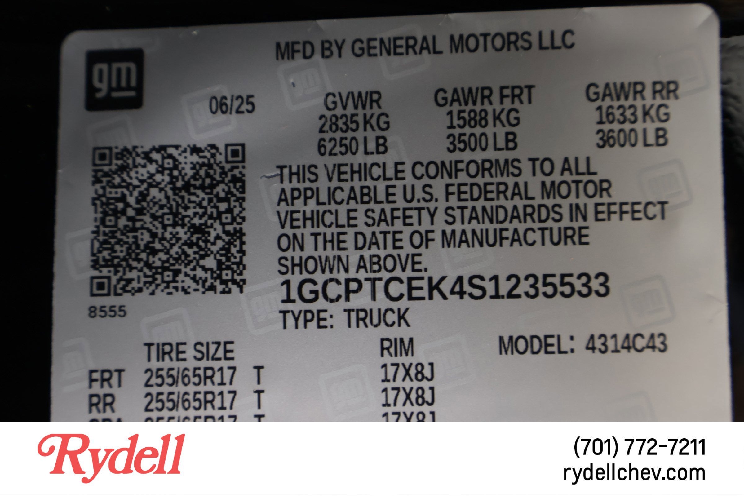 2025 Chevrolet Colorado WT/LT