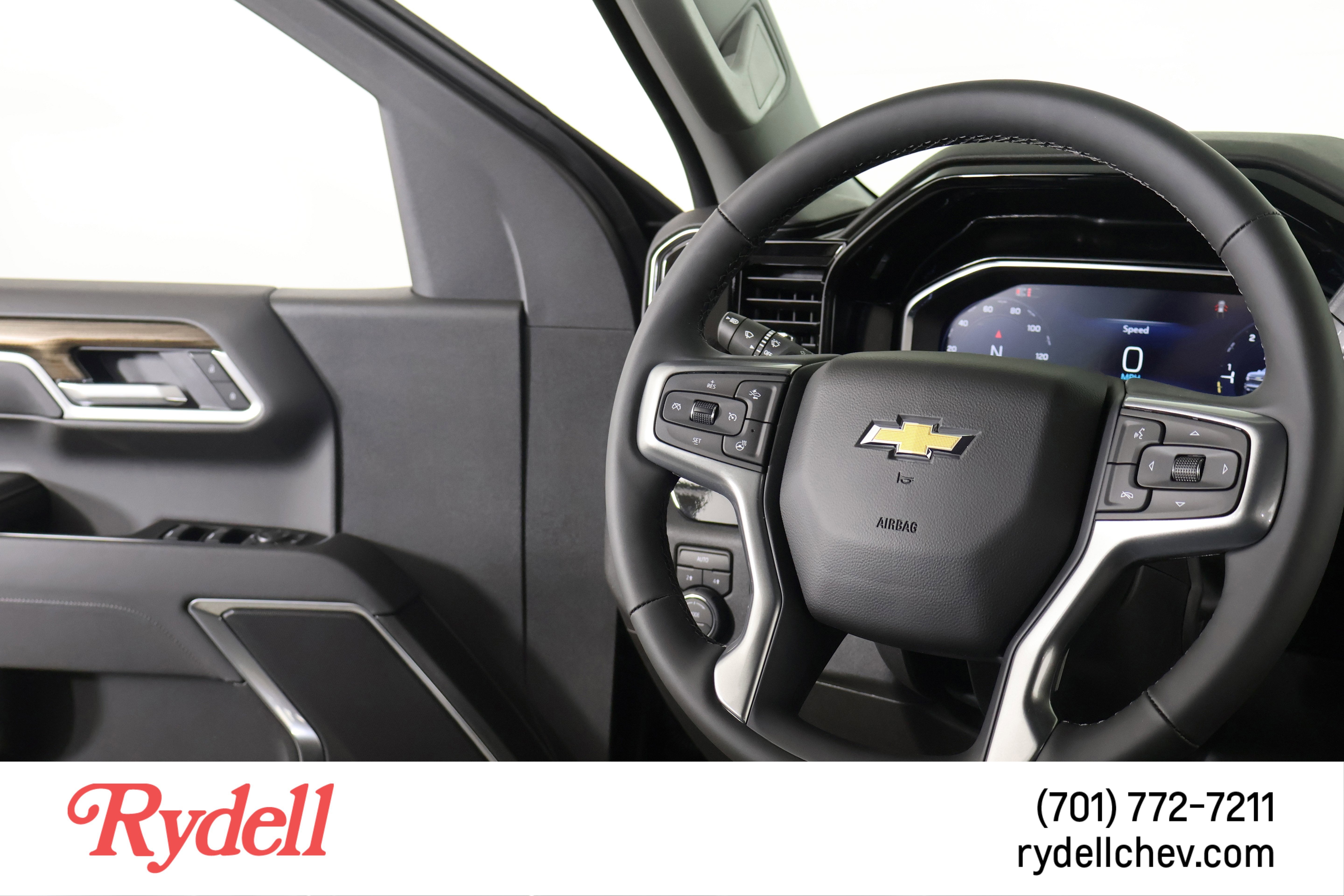 2025 Chevrolet Silverado 1500 LT (2FL)