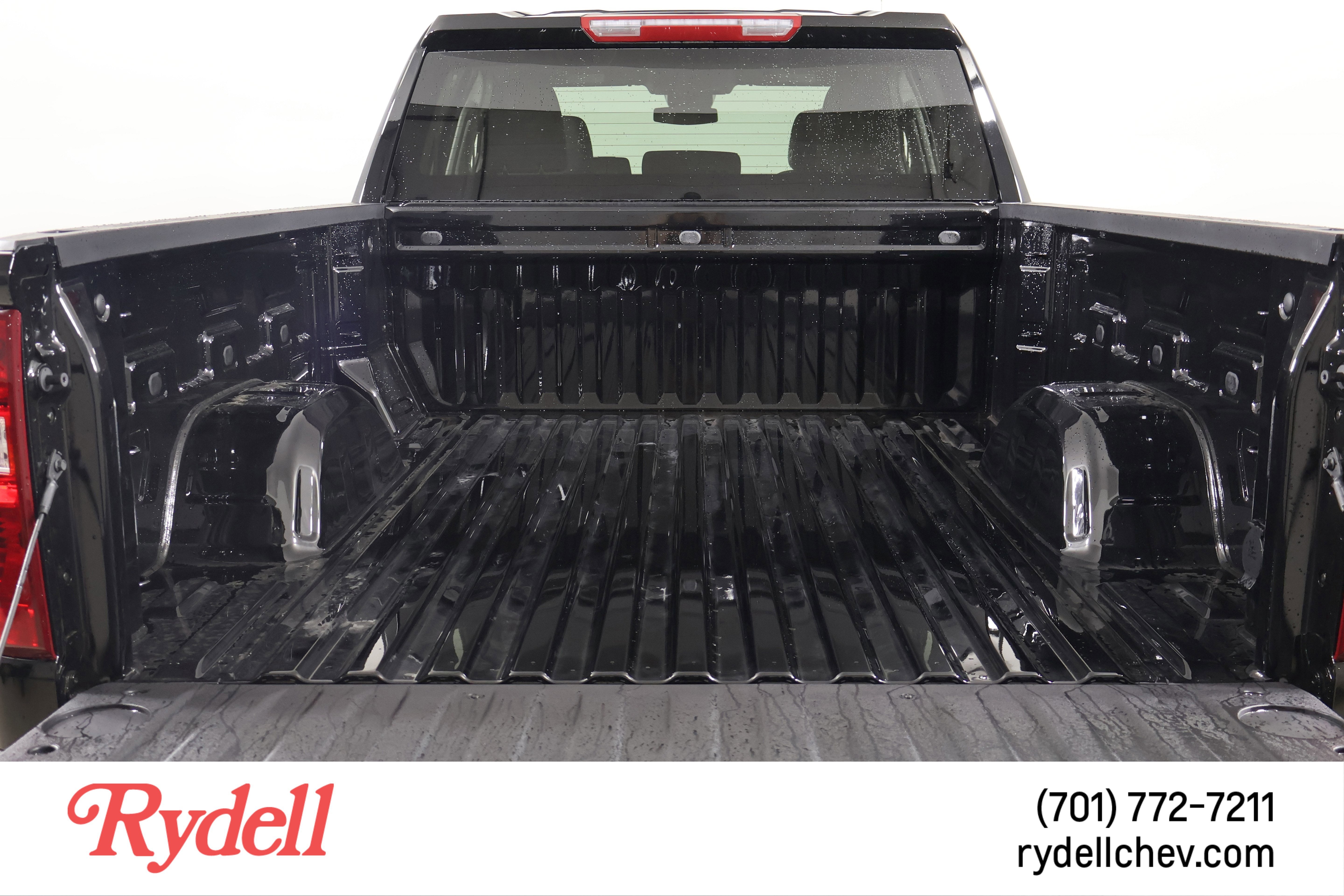 2025 Chevrolet Silverado 1500 LT (2FL)