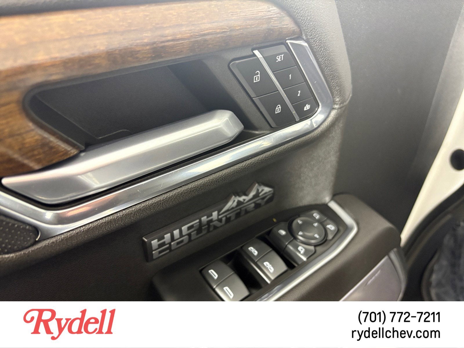 2023 Chevrolet Silverado 1500 High Country