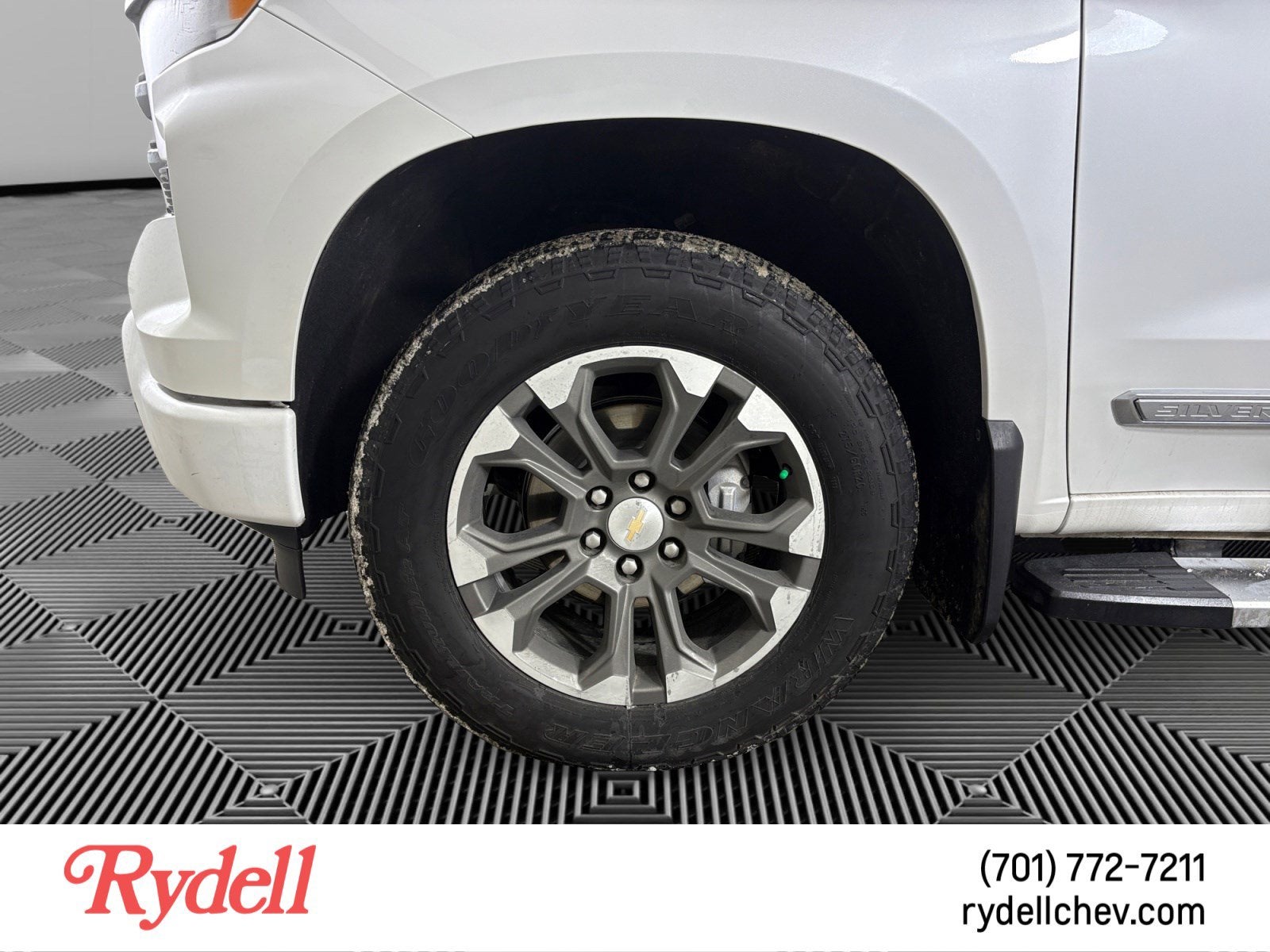 2023 Chevrolet Silverado 1500 High Country