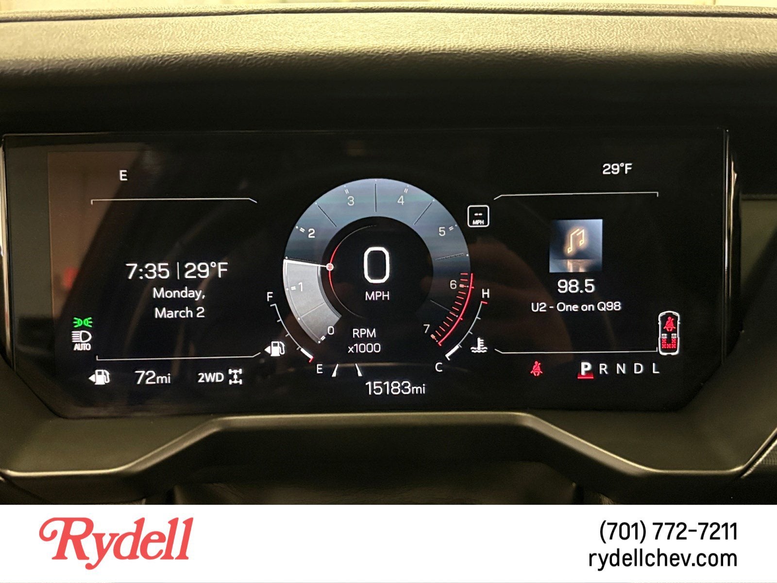 2025 GMC Acadia Elevation