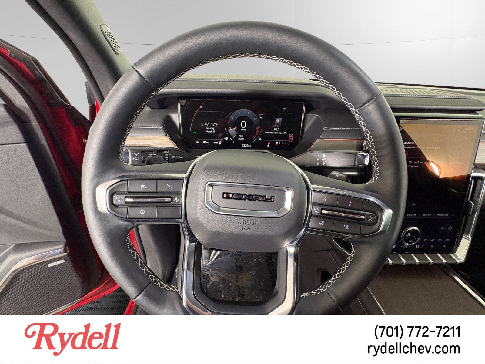 2025 GMC Acadia Denali