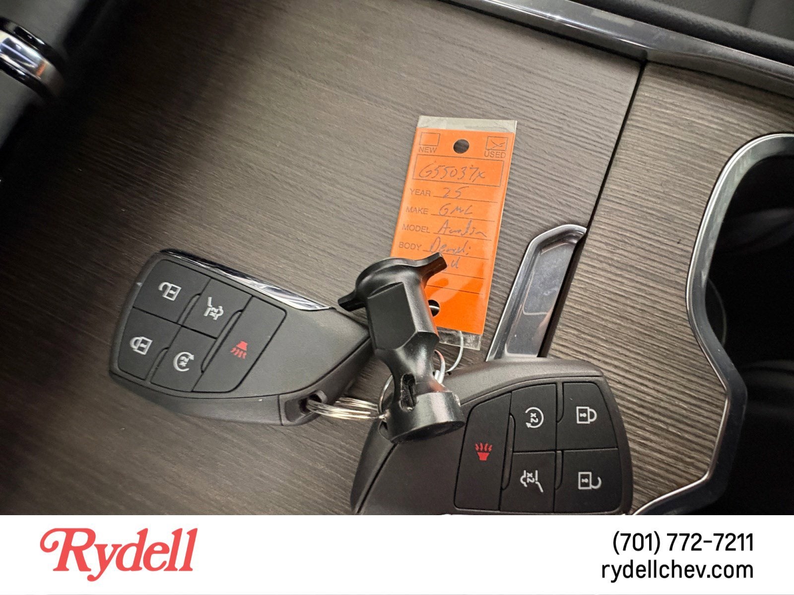 2025 GMC Acadia Denali