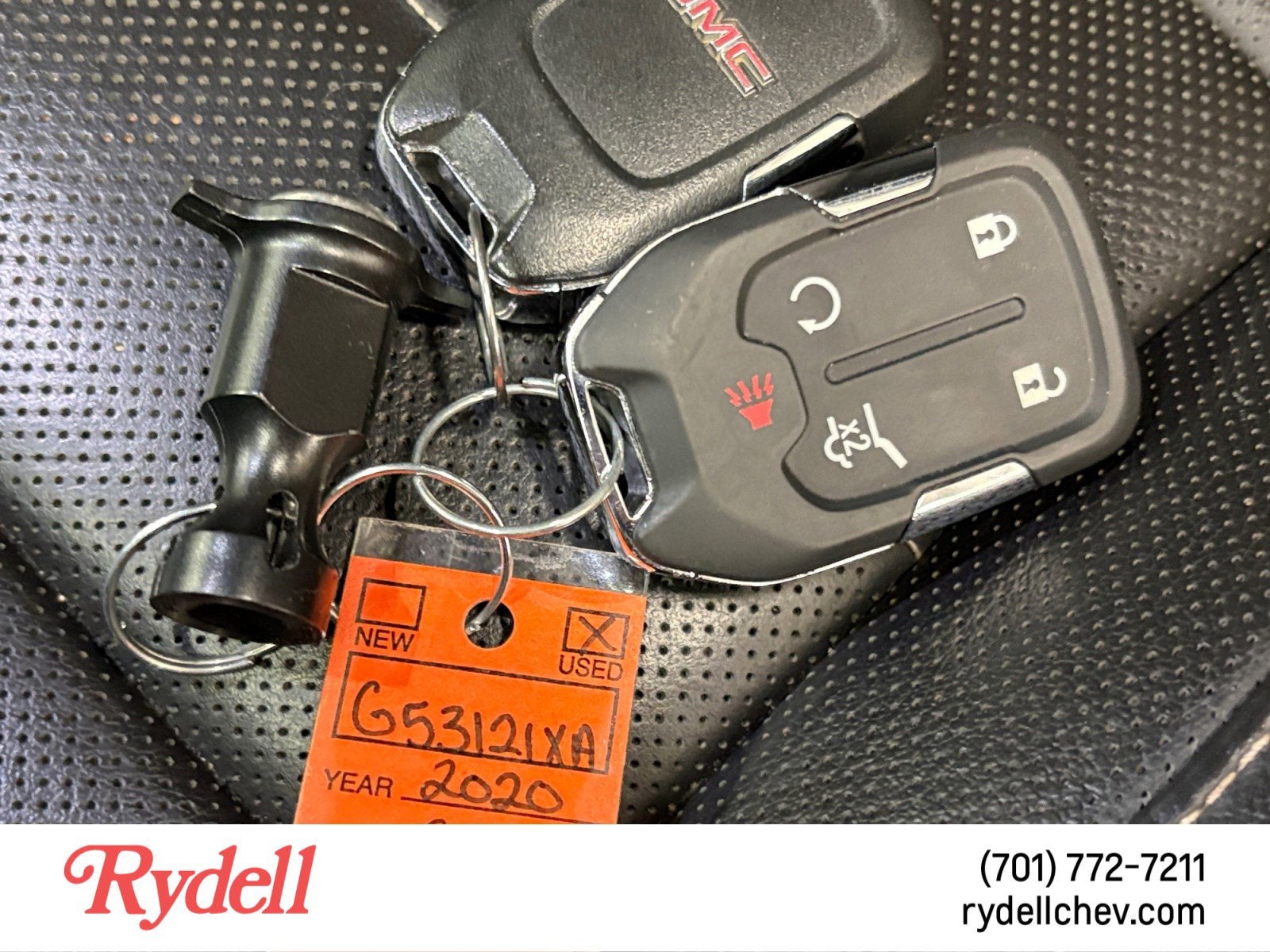 2020 GMC Acadia Denali