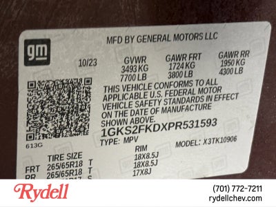 2023 GMC Yukon XL SLE