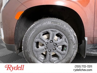 2023 GMC Yukon XL SLE