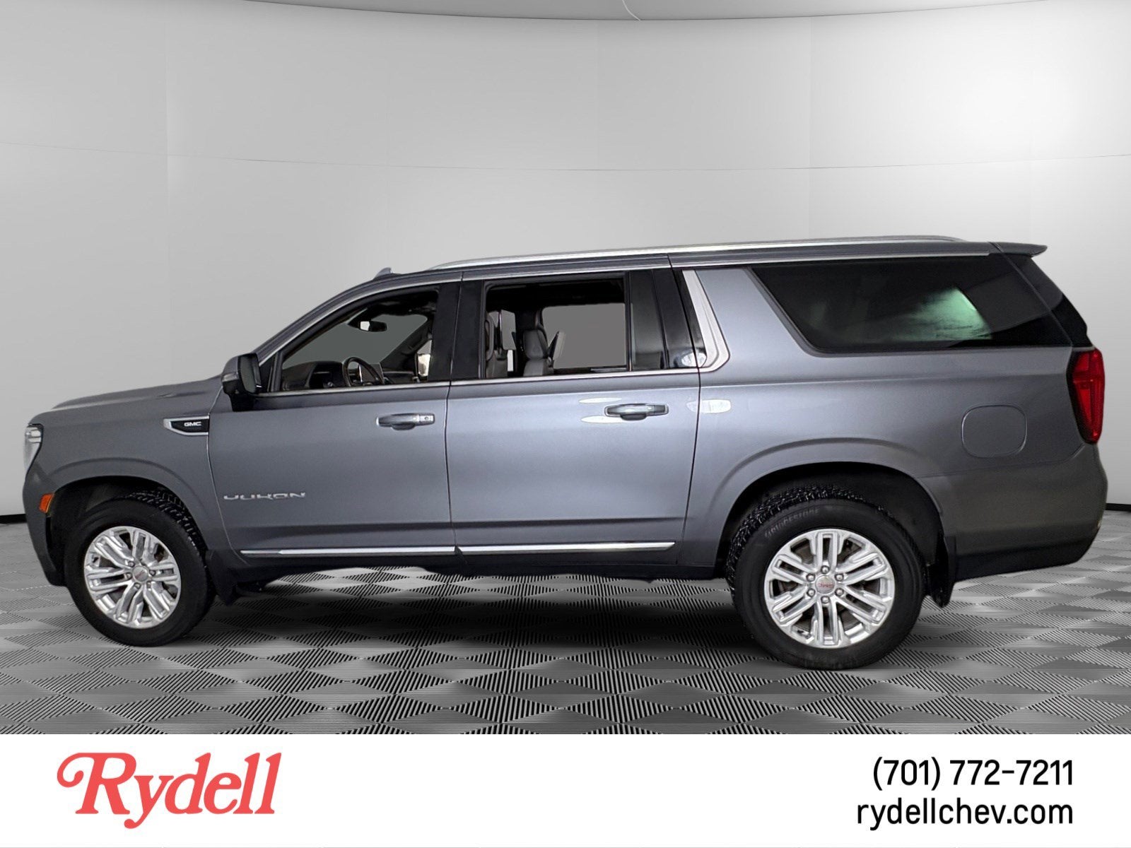 2022 GMC Yukon XL SLT