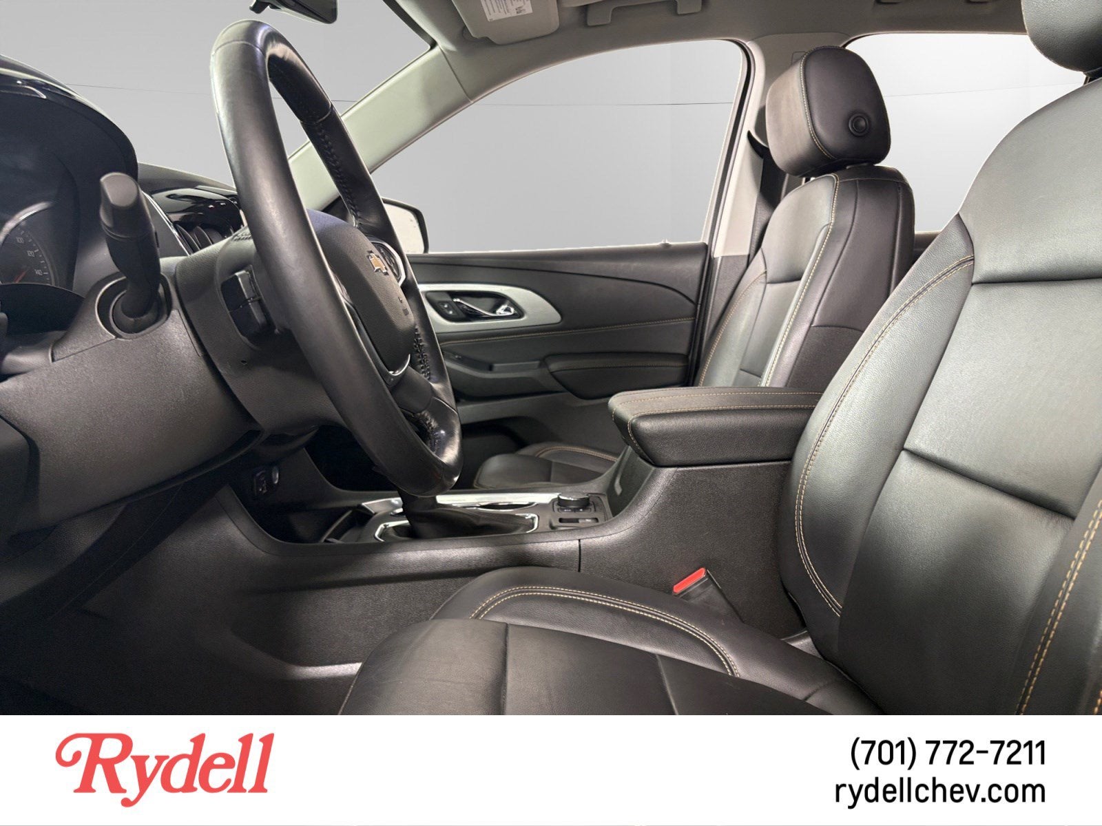 2021 Chevrolet Traverse LT Leather