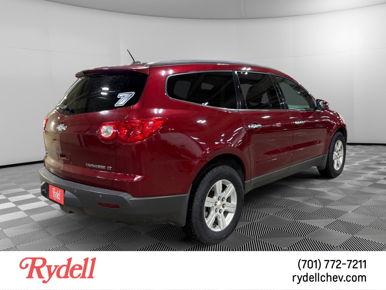 2011 Chevrolet Traverse LT w/1LT