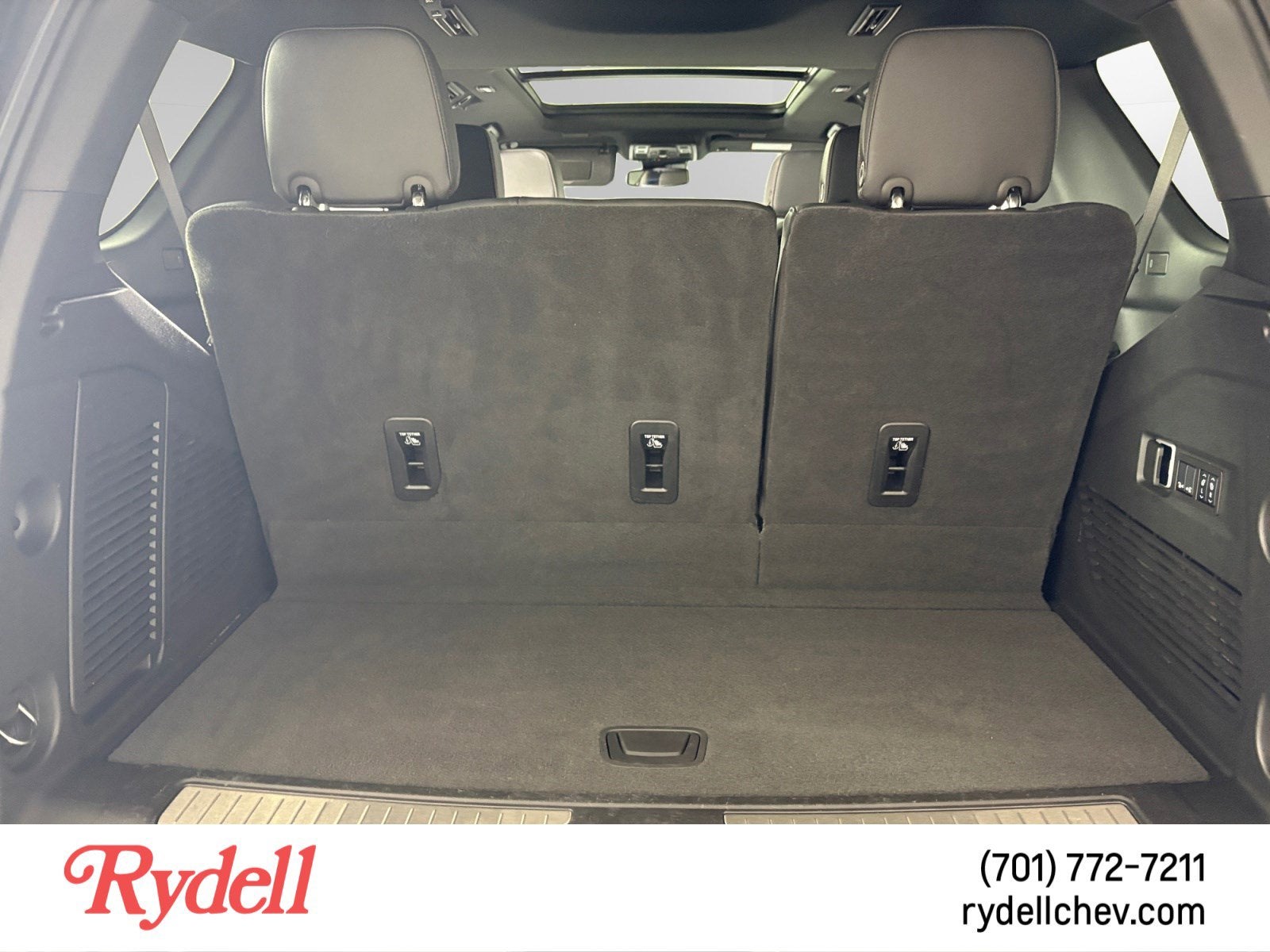 2025 Chevrolet Tahoe RST