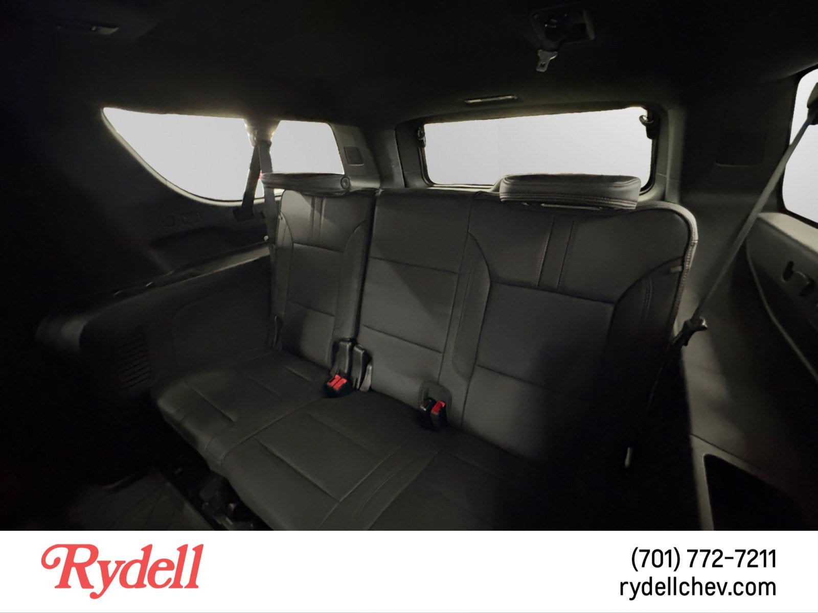 2024 Chevrolet Suburban RST