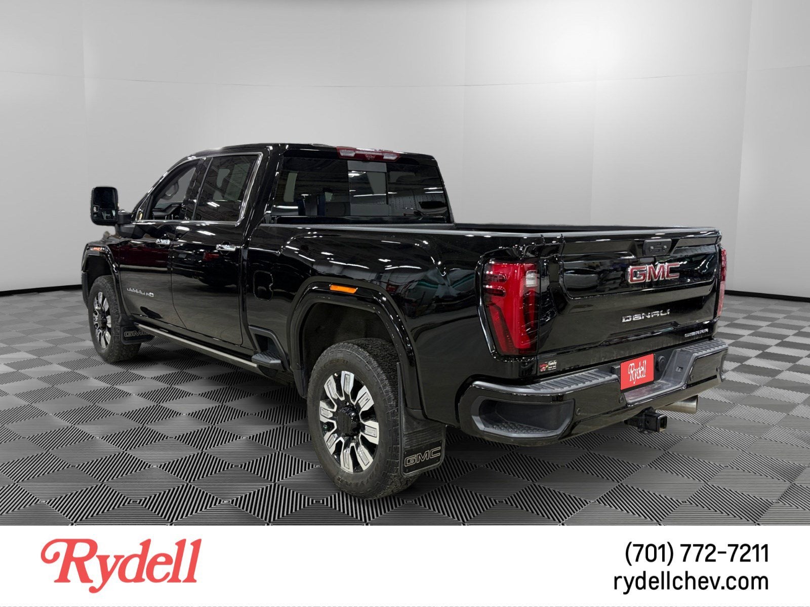 2025 GMC Sierra 2500 HD Denali