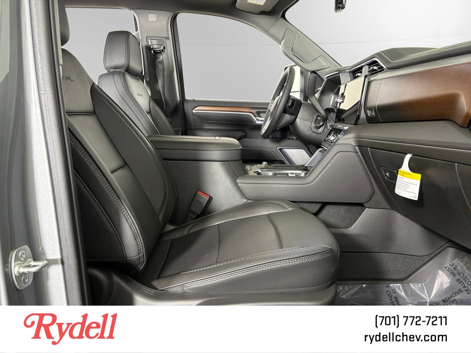 2025 GMC Sierra 2500 HD Denali