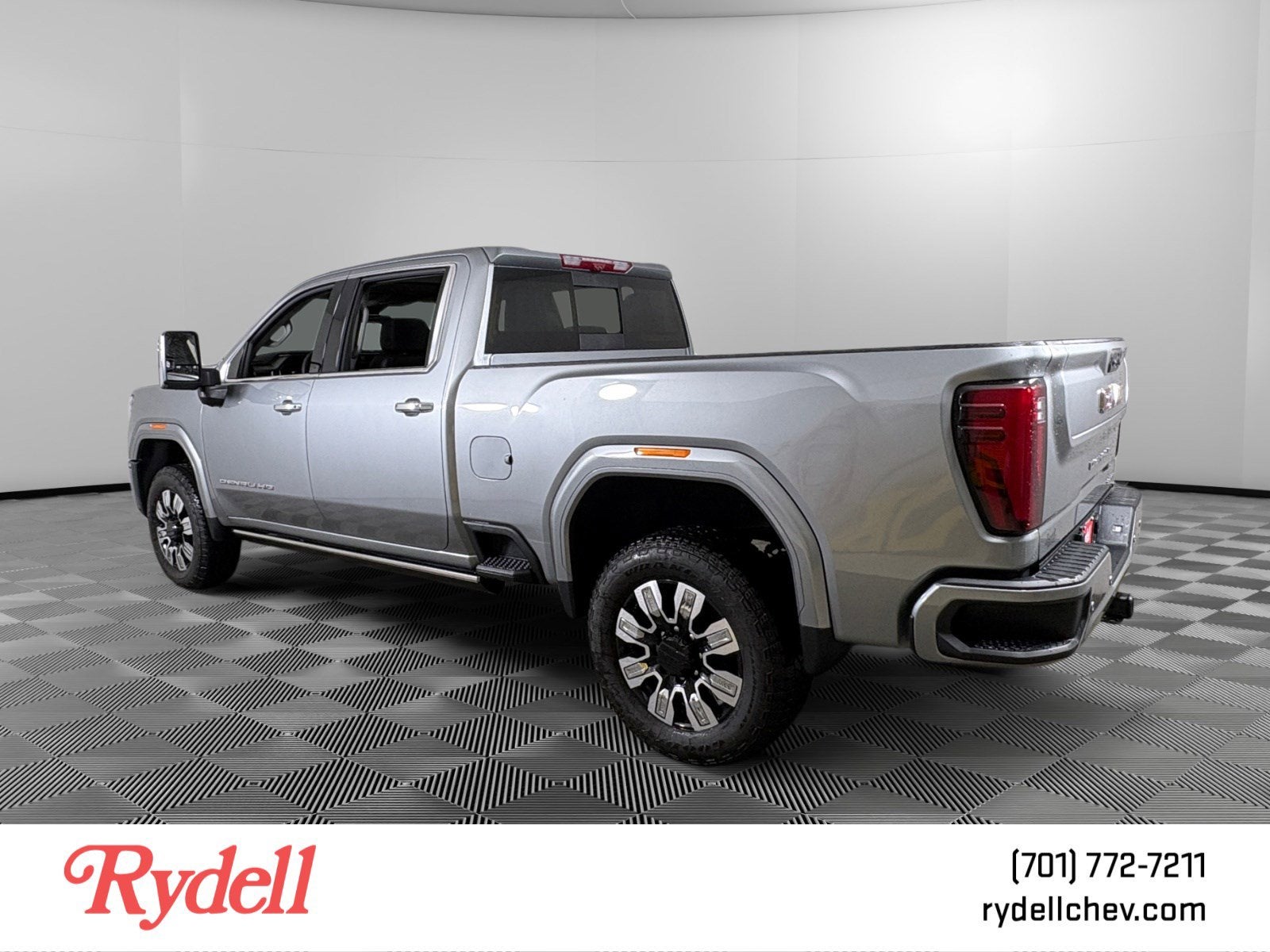 2025 GMC Sierra 2500 HD Denali