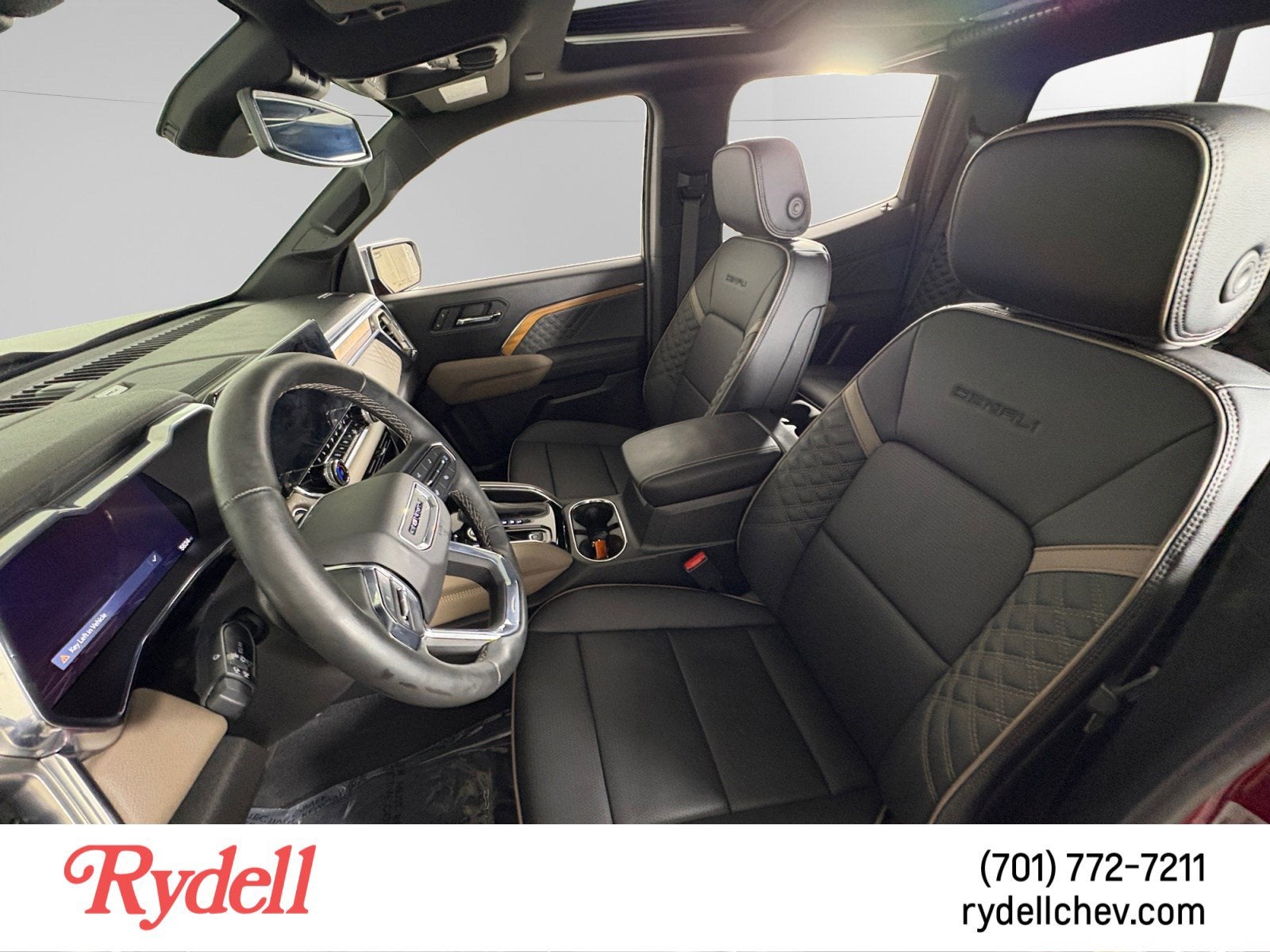 2025 GMC Canyon Denali