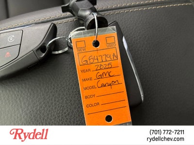 2025 GMC Canyon Denali