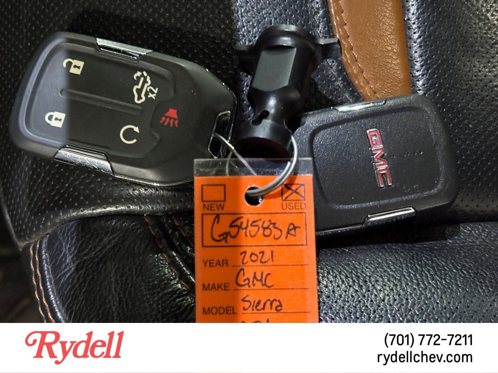 2021 GMC Sierra 1500 AT4