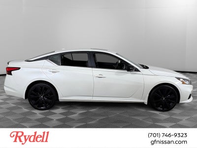2022 Nissan Altima 2.5 SR