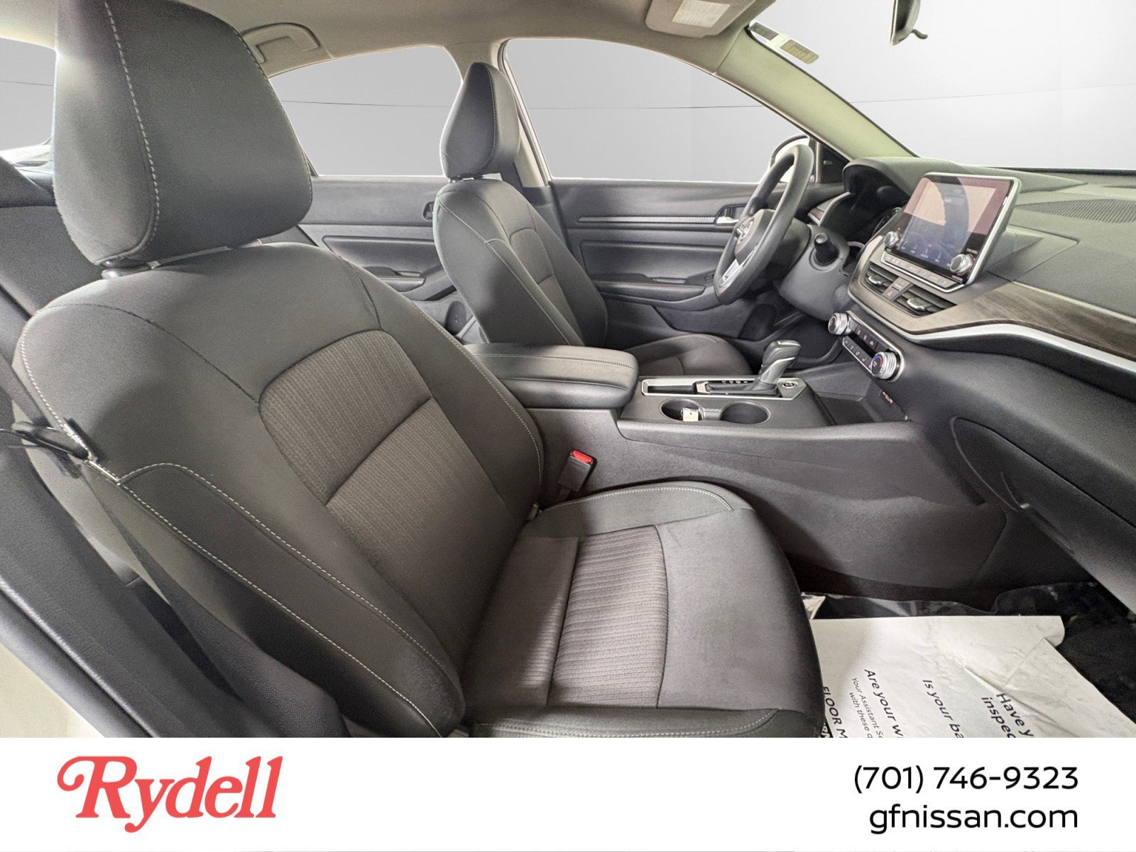 2025 Nissan Altima SV FWD