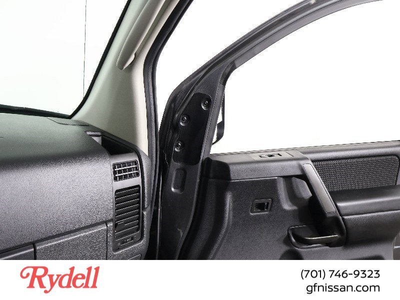 2008 Nissan Titan SE