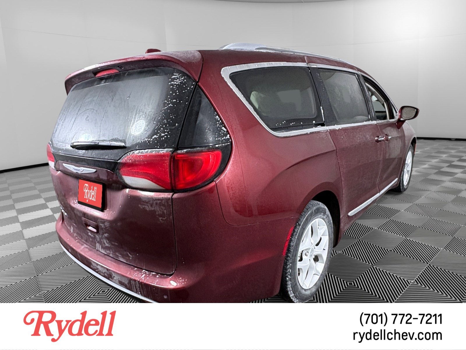 2020 Chrysler Pacifica Touring L