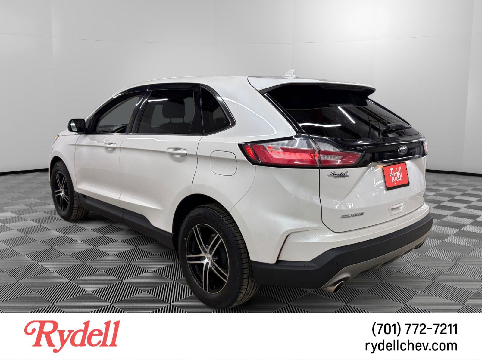 2019 Ford Edge SEL