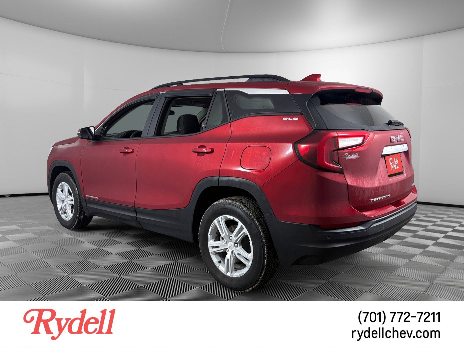 2023 GMC Terrain SLE