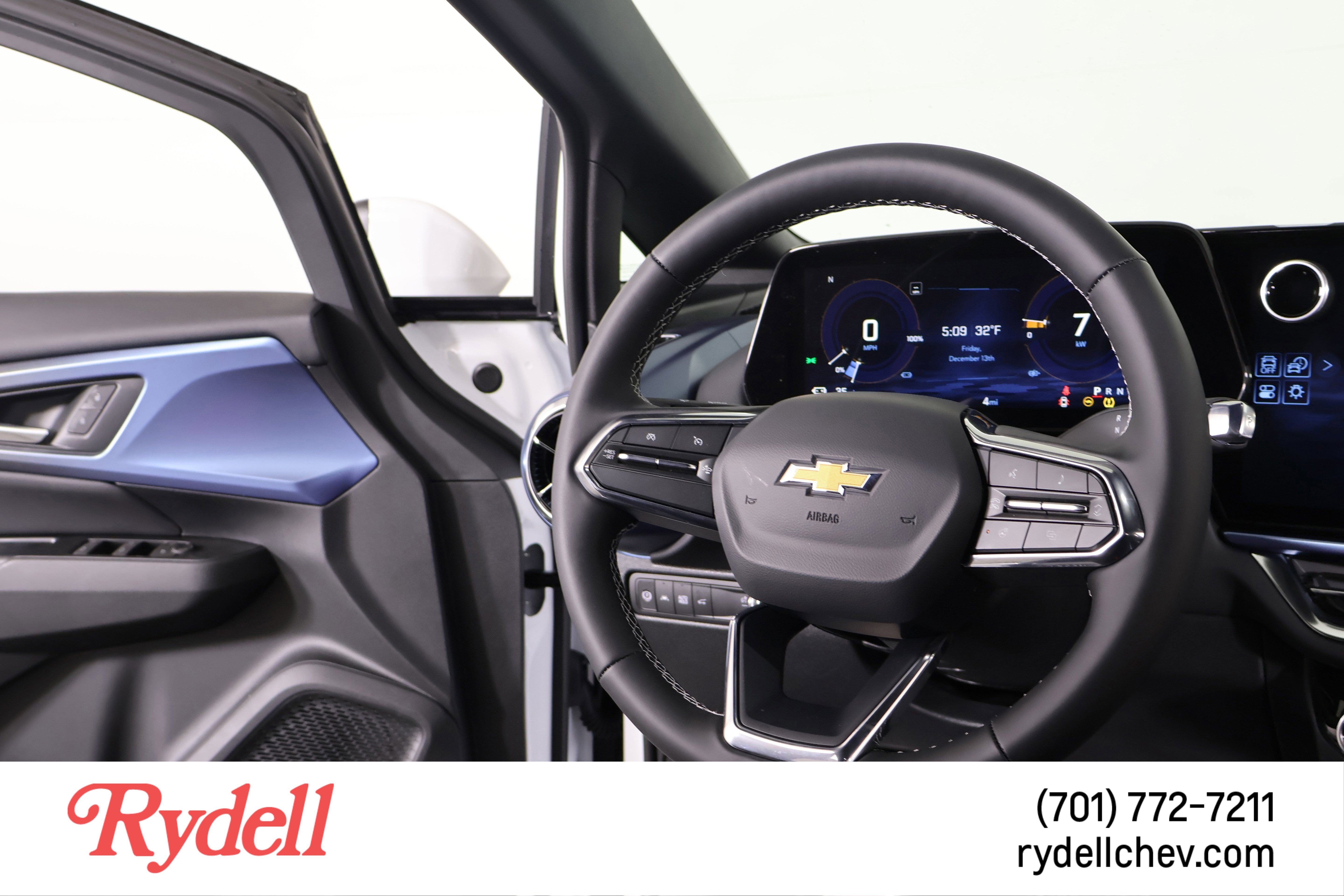 2025 Chevrolet Equinox EV LT