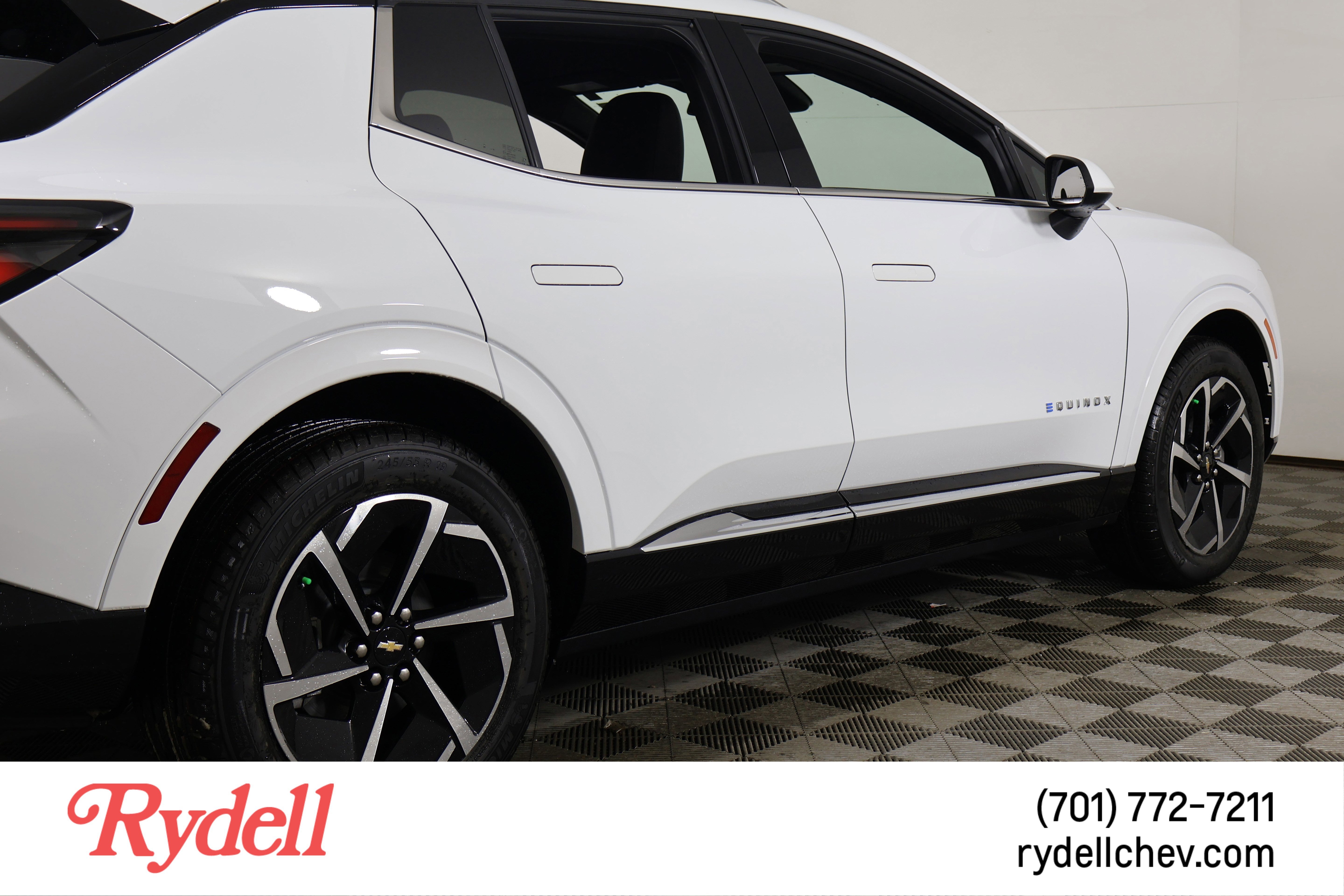 2025 Chevrolet Equinox EV LT