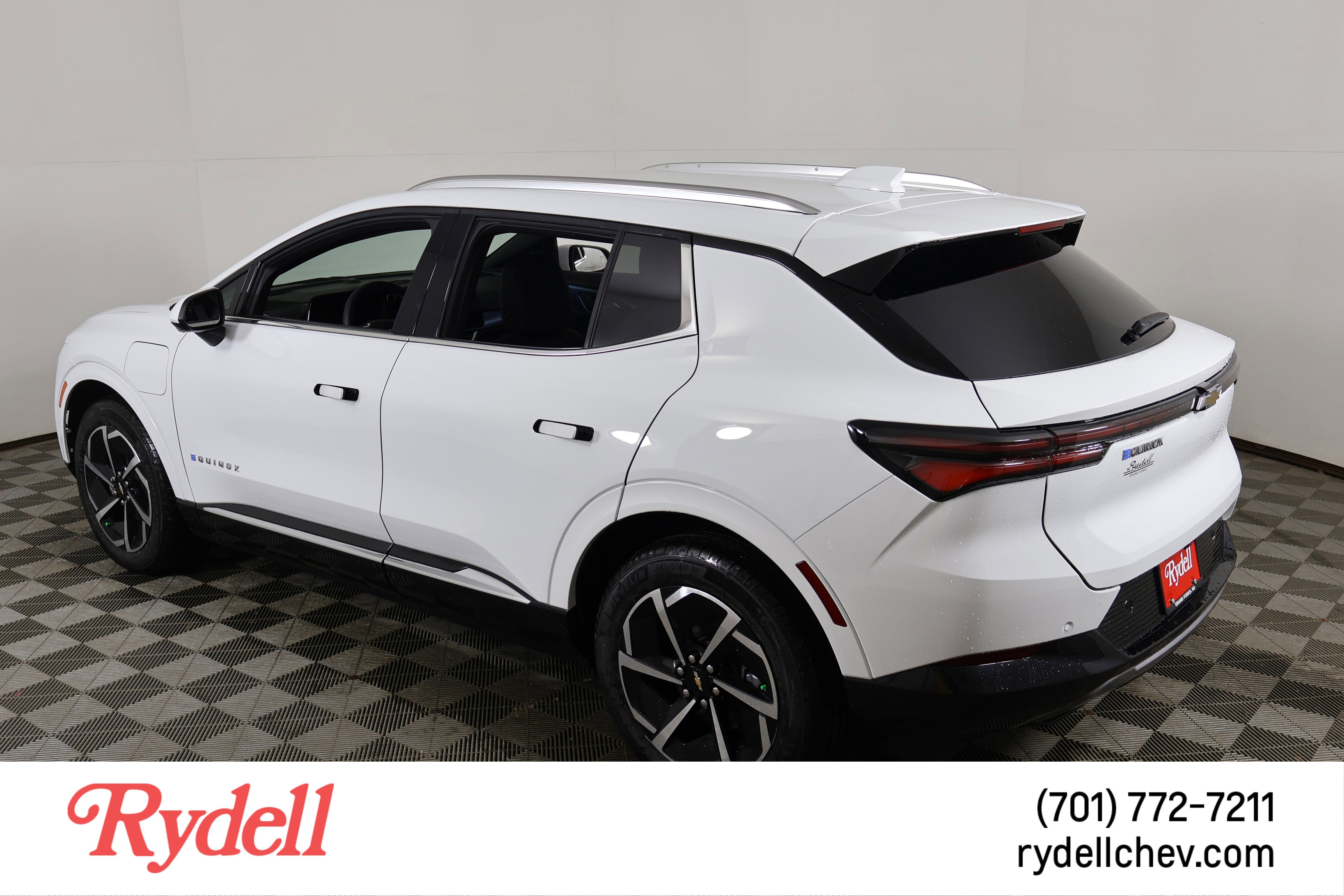 2025 Chevrolet Equinox EV LT