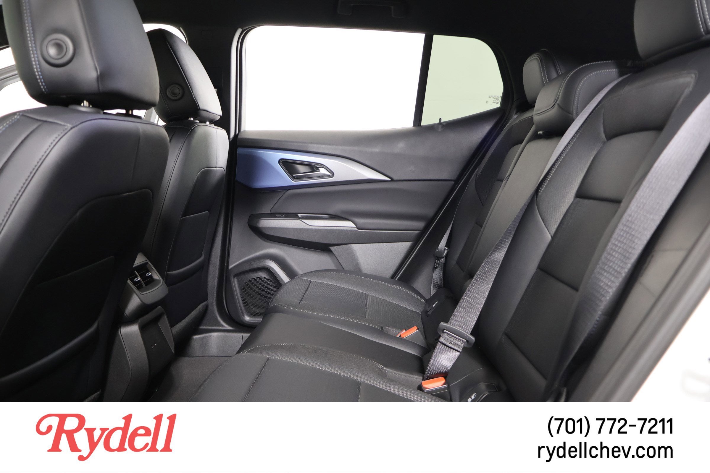 2025 Chevrolet Equinox EV LT