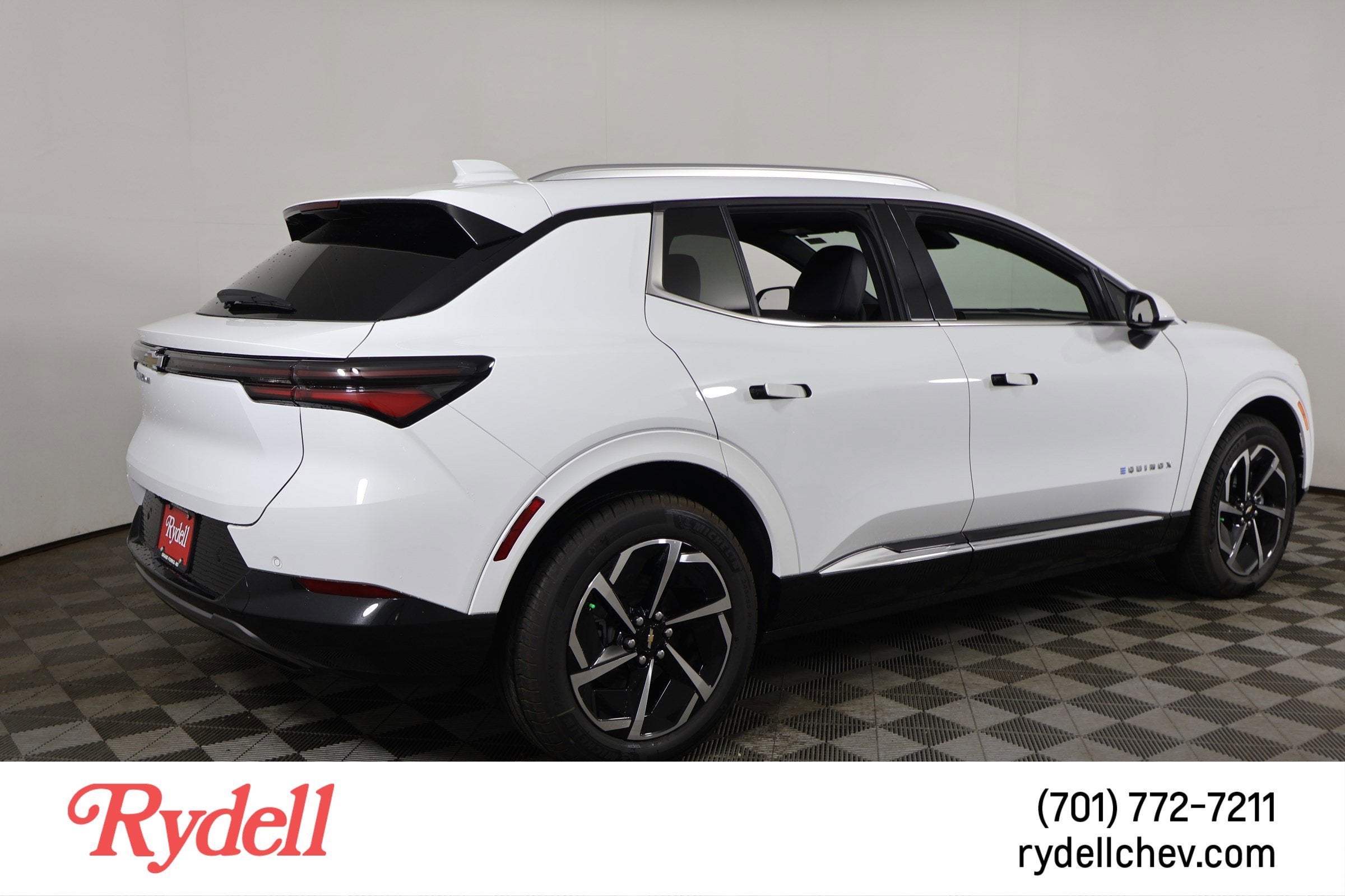 2025 Chevrolet Equinox EV LT