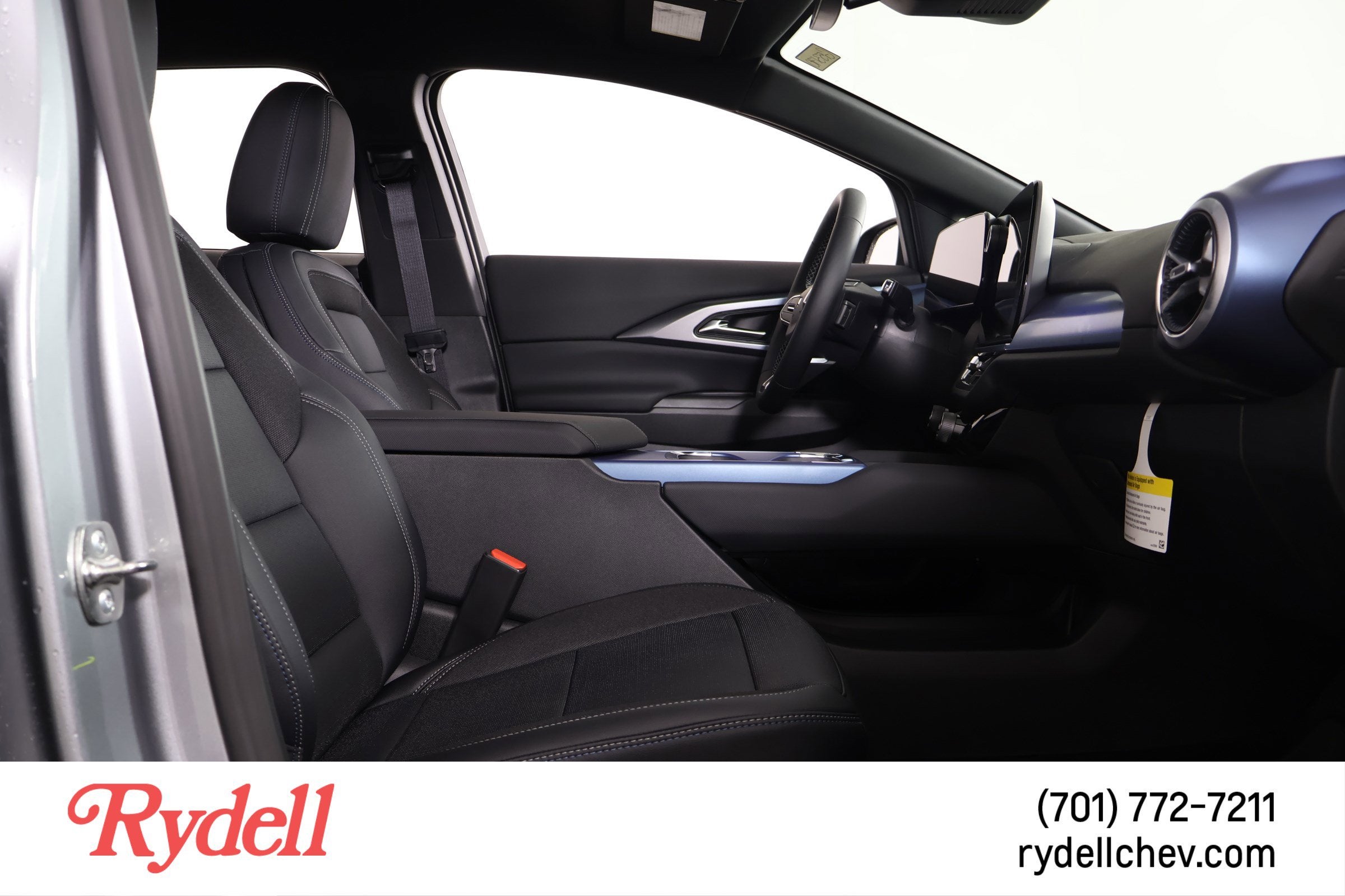 2025 Chevrolet Equinox EV LT