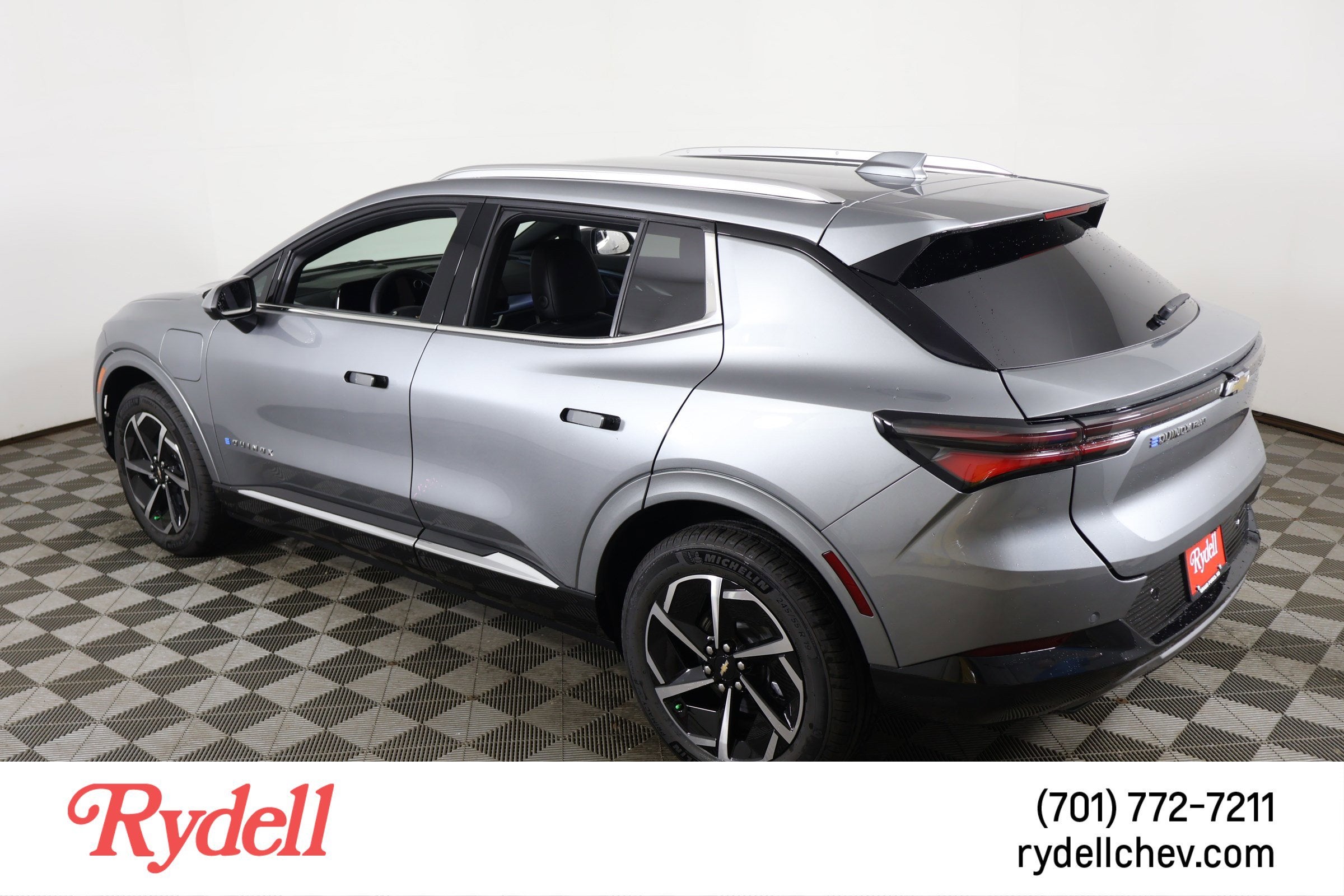 2025 Chevrolet Equinox EV LT